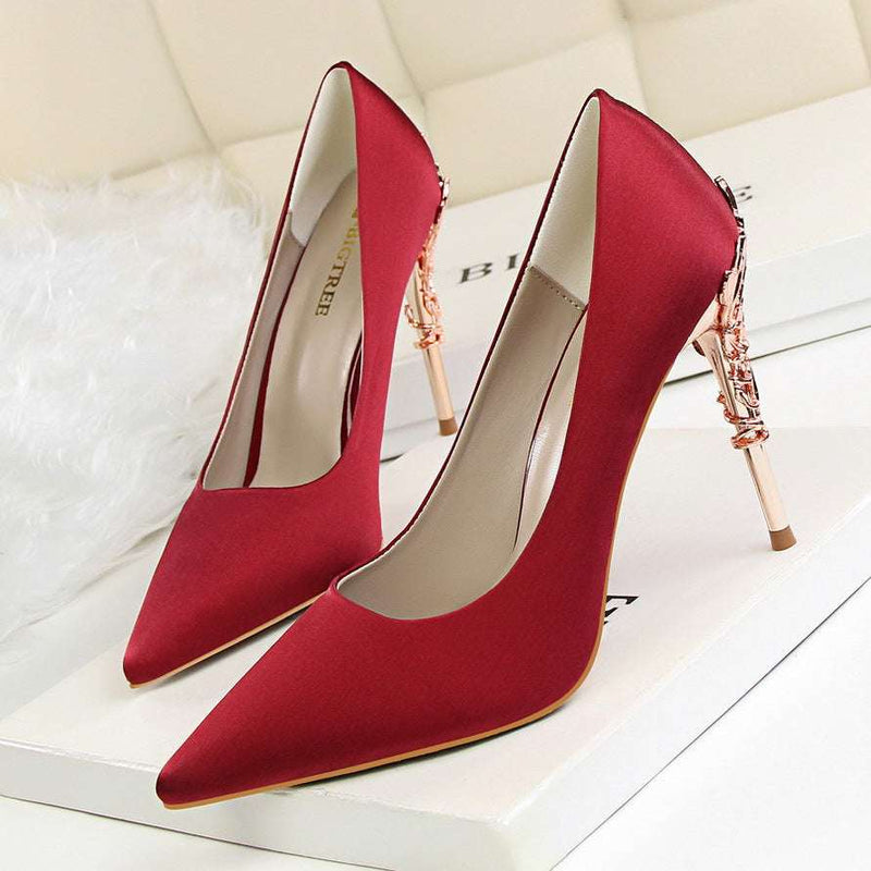 Women's shoes stiletto high-heeled - Automation and Energy