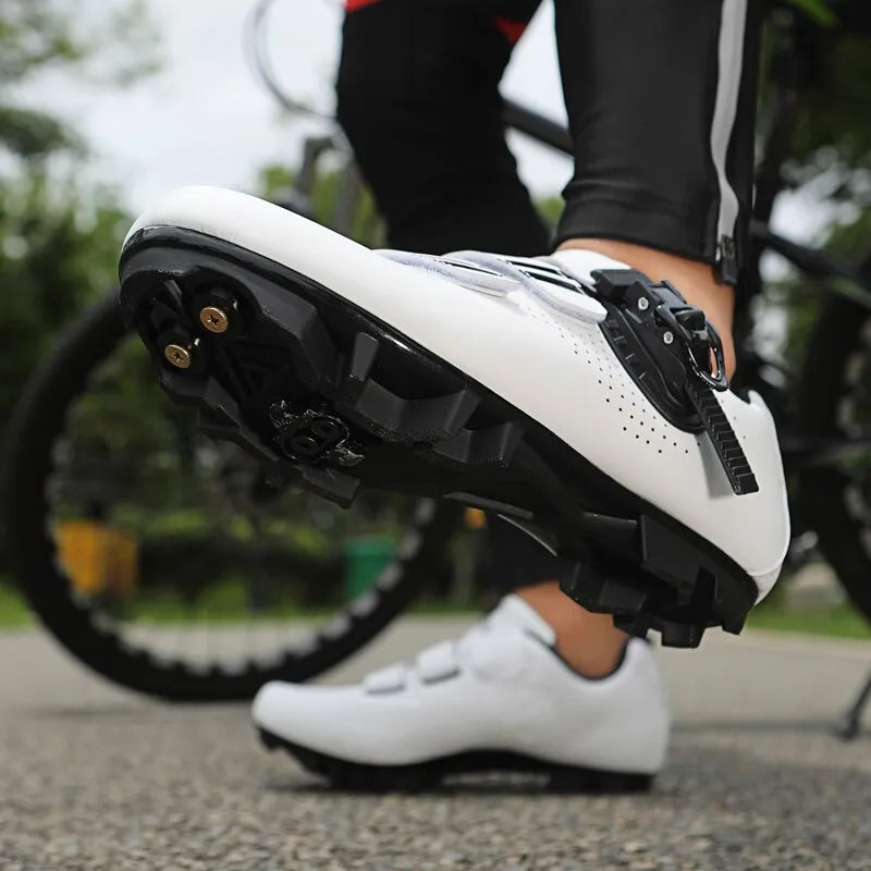Sneakers for men antiskid - Automation and Energy